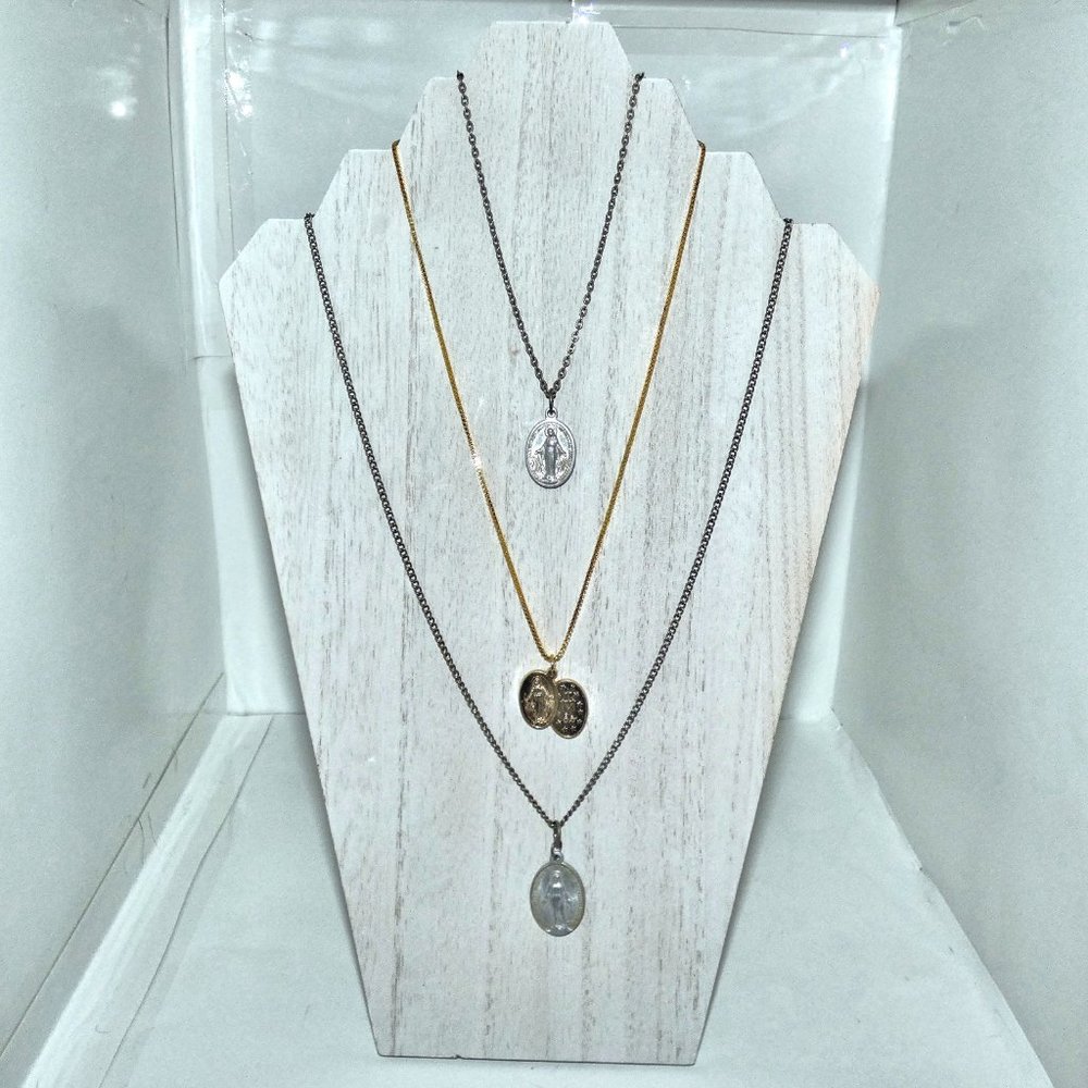 Mary Religious Necklace Lot Chain Prayer - Picture 2 of 3